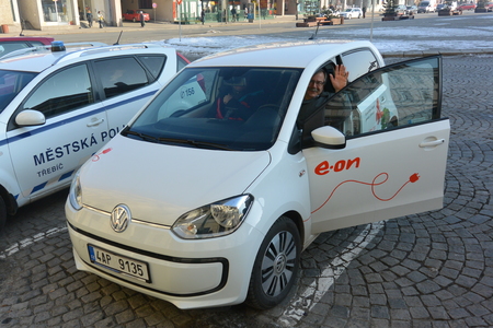 elektromobil