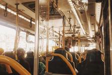 O příspěvky na sedmidenní jízdenky mohou cestující žádat i v novém roce