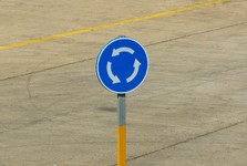 U Atomu je jedna z nejhorších křižovatek v Třebíči. Město řeší, jak ji upravit U Atomu je jedna z nejhorších křižovatek v Třebíči. Město řeší, jak ji upravit